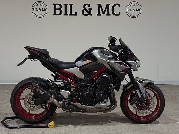 Kawasaki Z900 1.0 Performance Akrapovic låga mil 0kr insats