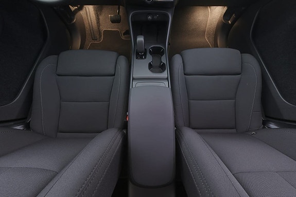 Volvo EX40 9 of 30