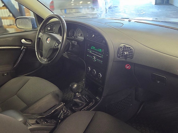 Saab 9-5 9 of 9