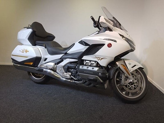 Honda Powersports GL1800DA Gold Wing Touring