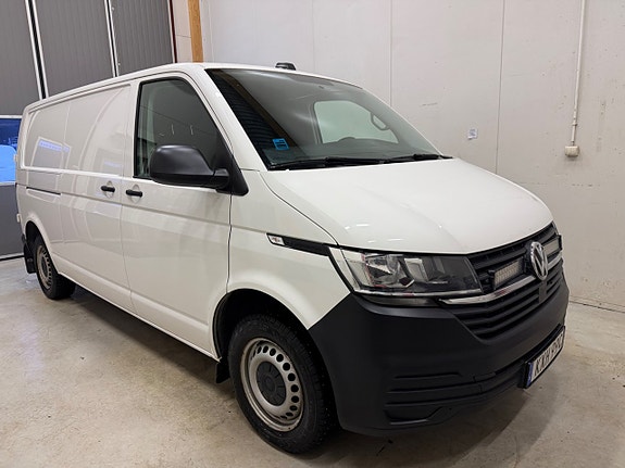 Volkswagen Transporter 9 of 15