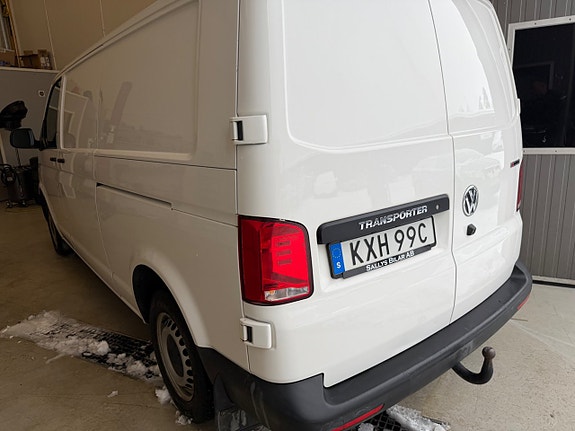 Volkswagen Transporter 6 of 15
