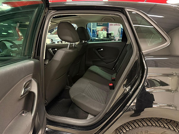 Volkswagen Polo 23 of 23