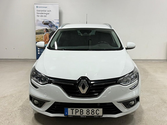 Renault Megane IV 3 of 5