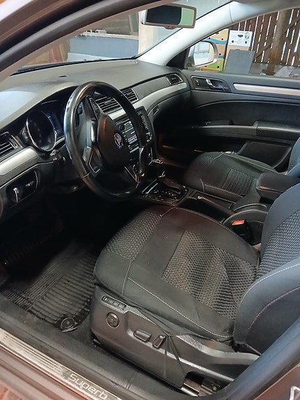 Skoda Superb 6 of 6