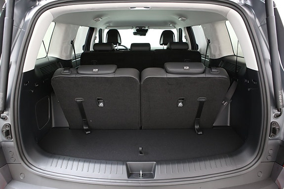 Hyundai Santa Fe 11 of 27