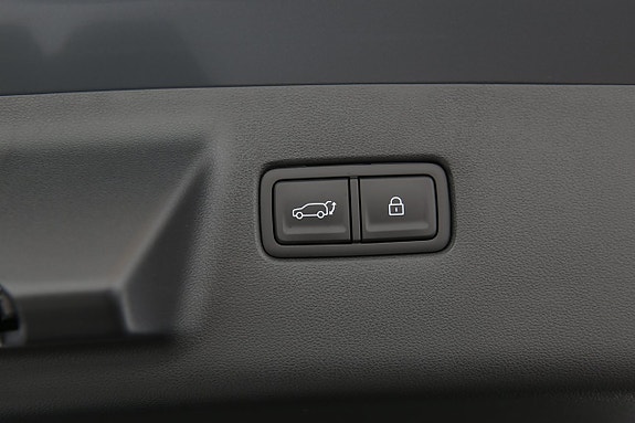 Hyundai Santa Fe 12 of 27