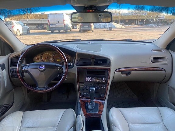 Volvo S60 6 of 13
