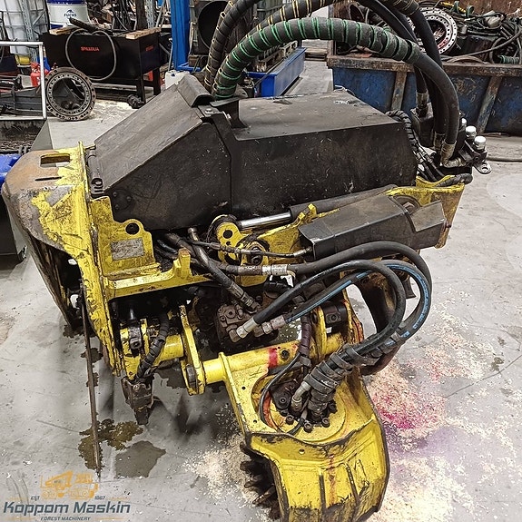 John Deere 415 - Aggregat