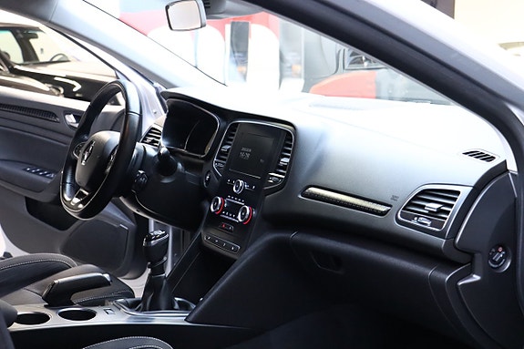 Renault Megane 15 of 28