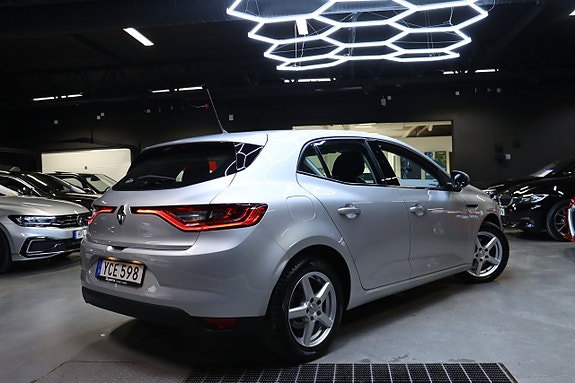 Renault Megane 5 of 28