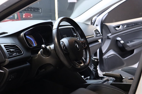 Renault Megane 10 of 28