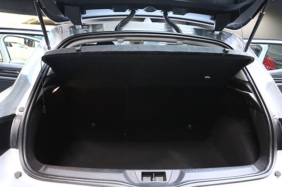 Renault Megane 16 of 28
