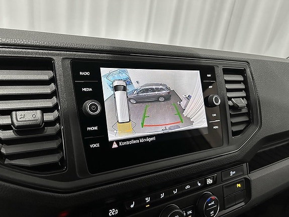 Volkswagen Crafter 11 of 13