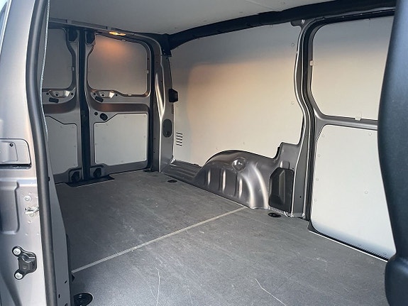 Toyota Proace 8 of 10