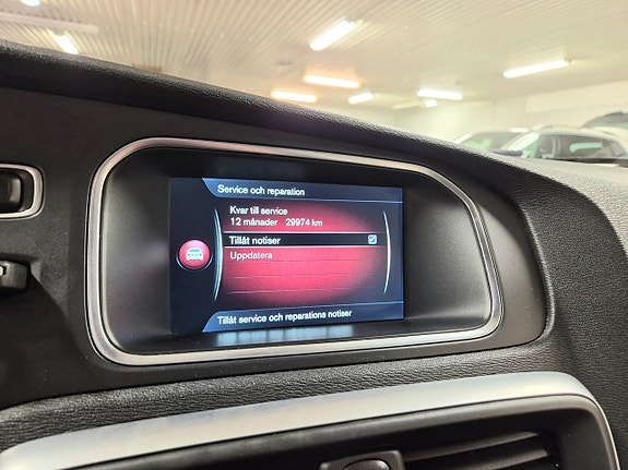 Volvo V40 18 of 21