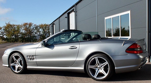 Mercedes-Benz SL350 2 of 6