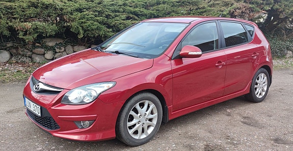 Hyundai i30 2 of 10