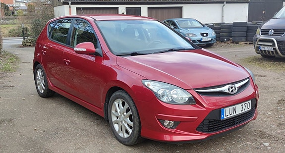 Hyundai i30 3 of 10