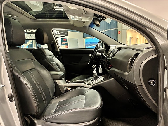 Kia Sportage 12 of 23