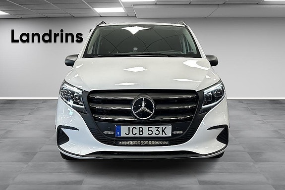 Mercedes-Benz Vito 116 2 of 5