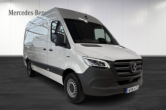 Mercedes-Benz eSprinter 414 2 of 13