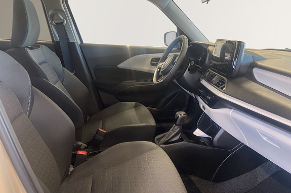 Suzuki Swift 6 of 12