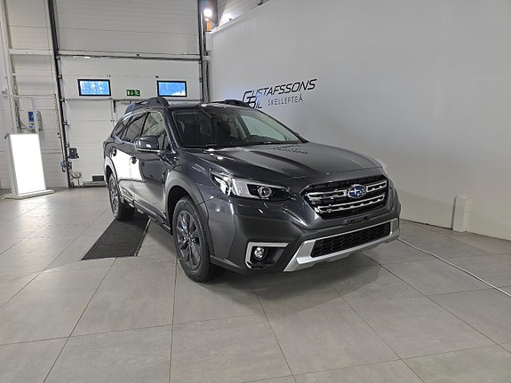Subaru Outback 2 of 5