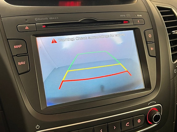 Kia Sorento 16 of 27