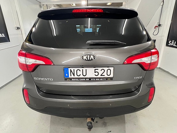 Kia Sorento 5 of 27