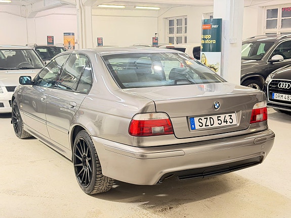 BMW 525 5 of 5