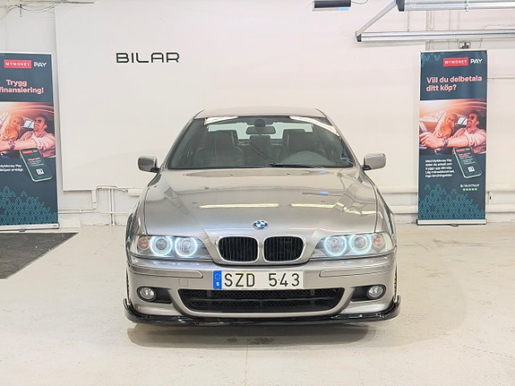 BMW 525