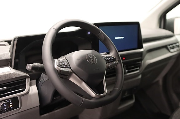 Volkswagen Transporter 8 of 15