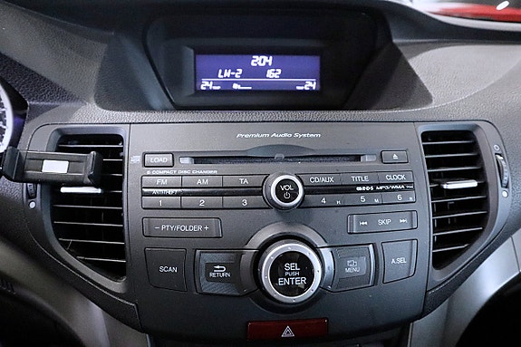 Honda Accord 18 of 23