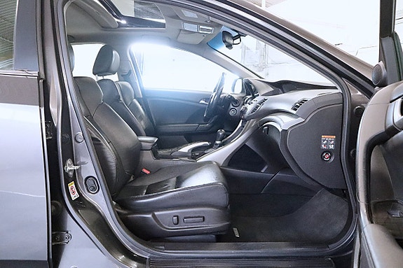 Honda Accord 13 of 23