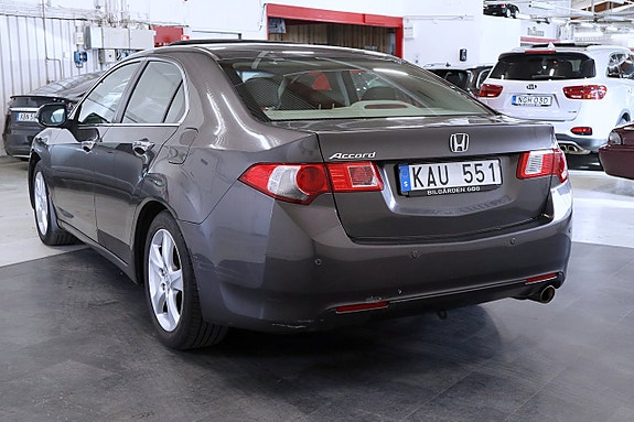 Honda Accord 5 of 5