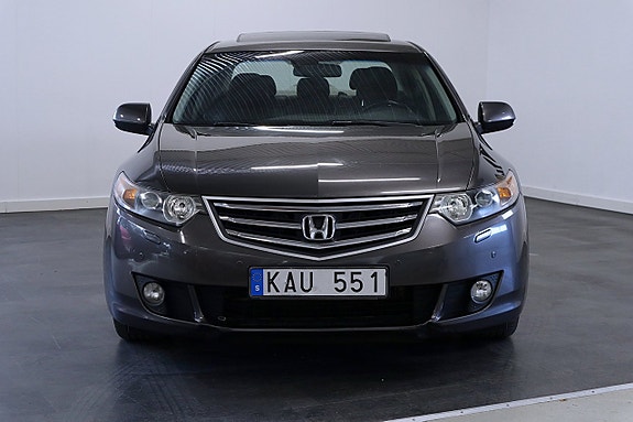 Honda Accord 4 of 5
