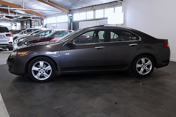 Honda Accord 7 of 23