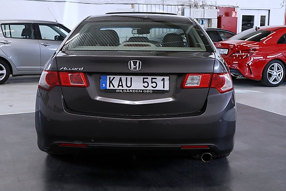 Honda Accord 6 of 23
