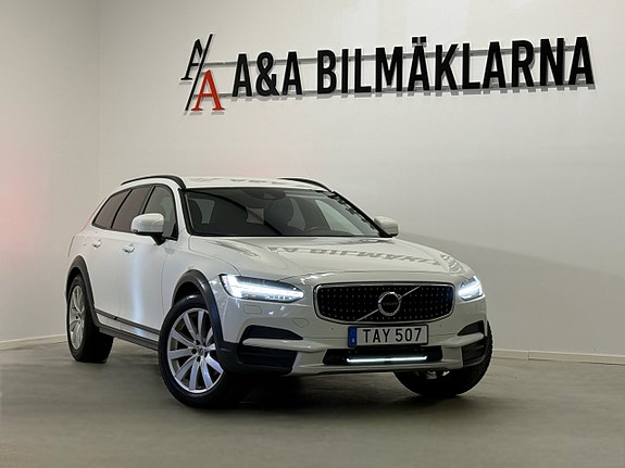 Volvo V90 Cross Country