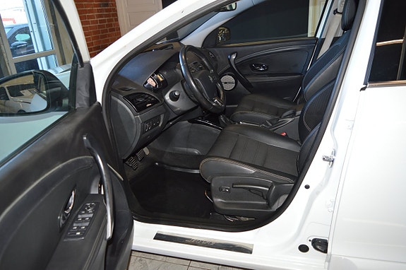 Renault Megane 16 of 21