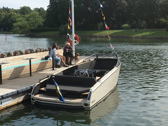 iSloep Rapida 777 - 57 hk, 15 knop ᯓ★ Leverans i vår