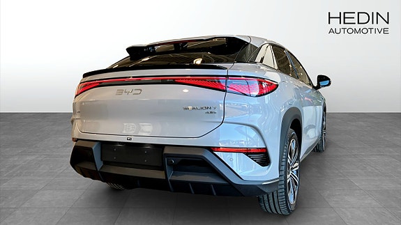 BYD Sealion 7 2 of 5