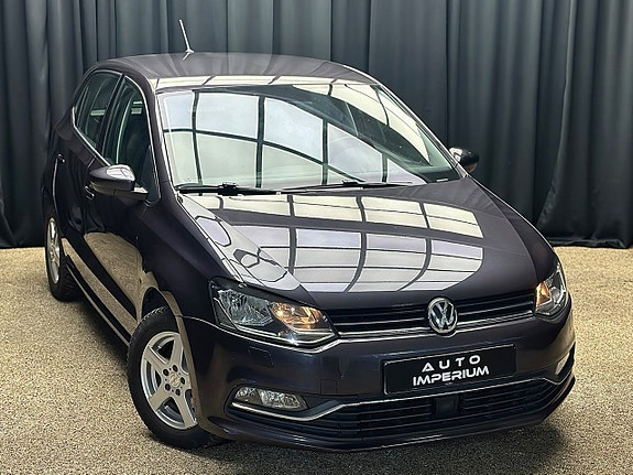 Volkswagen Polo 2 of 5