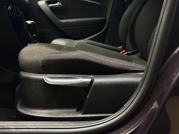 Volkswagen Polo 15 of 23
