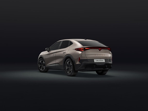 Cupra Tavascan 3 of 5