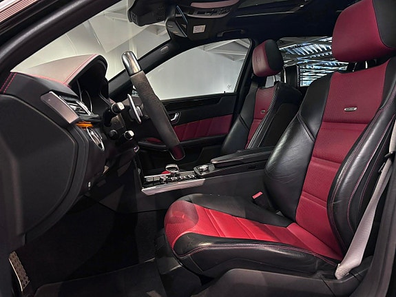 Mercedes-Benz E63 17 of 23