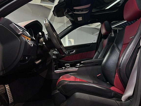 Mercedes-Benz E63 18 of 23