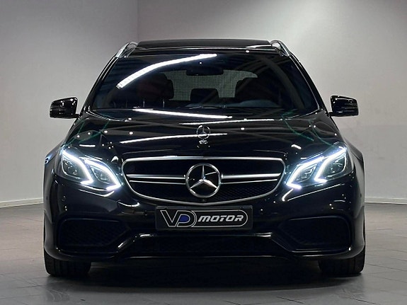 Mercedes-Benz E63 11 of 23