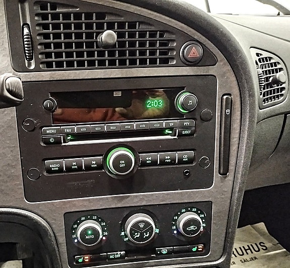 Saab 9-5 16 of 26